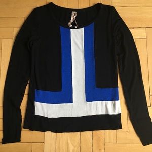 Bailey 44 black, white, blue sweater. Sz XS